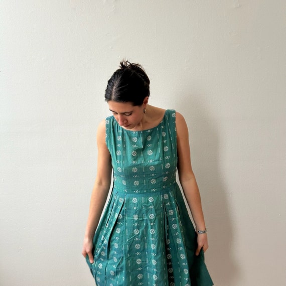 50s Green Patterned Dress - image 6