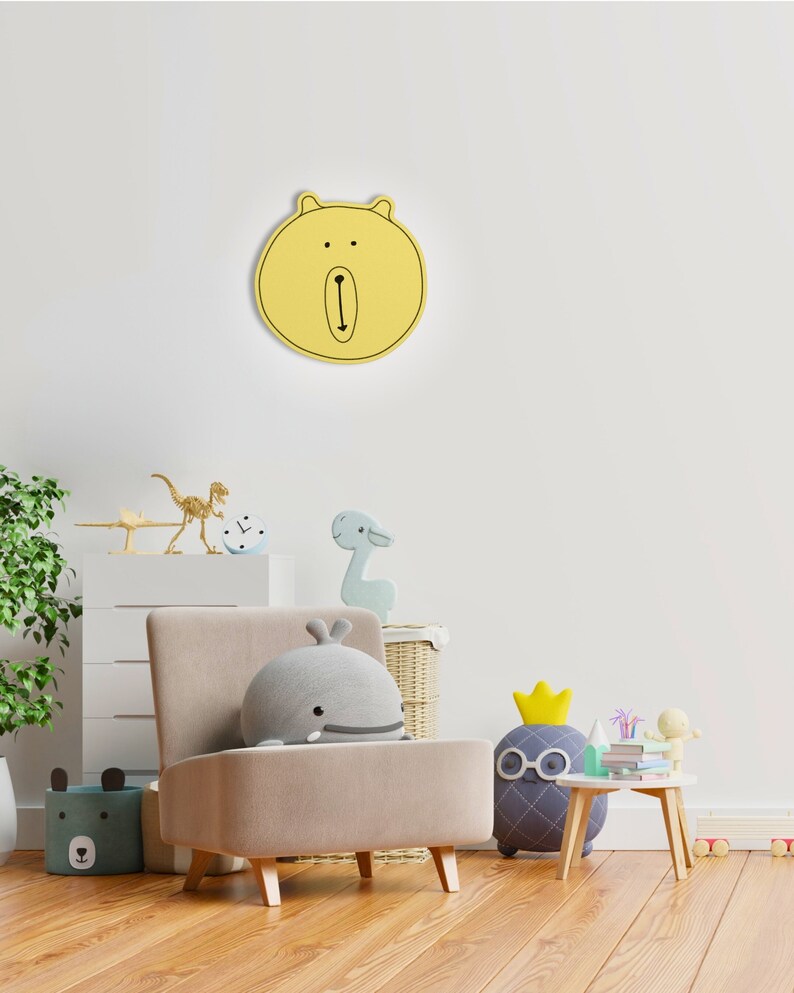 Children's Room LED Wall Lamp and Night Light Forest Animal Bear Made