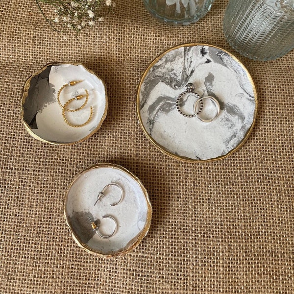 Marble effect Trinket Dish | Ring Dish | Jewellery Dish with fine Gold rim