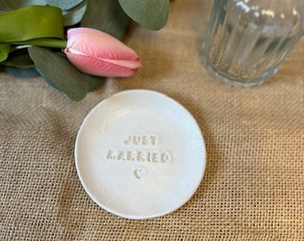 Just Married Trinket Dish | Ring Dish | Jewellery Dish | Engagement Ring Dish | Wedding Gift |
