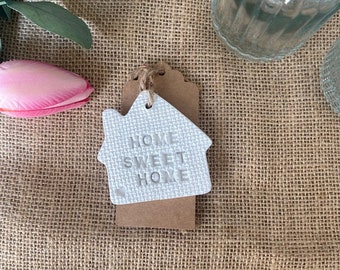 Personalised New Home Tag / Home Sweet Home / Clay Gift Tag / Clay Keepsake / Gift Wrap / Gift Decoration / Moving House / Making Memories