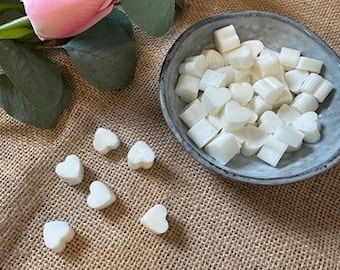 Wax Melts 15 Small Hearts, Natural, Handmade, Highly Scented 60+ Fragrances, Vegan Friendly, Animal Cruelty Free, 20g Approx, 1cm x 1cm size