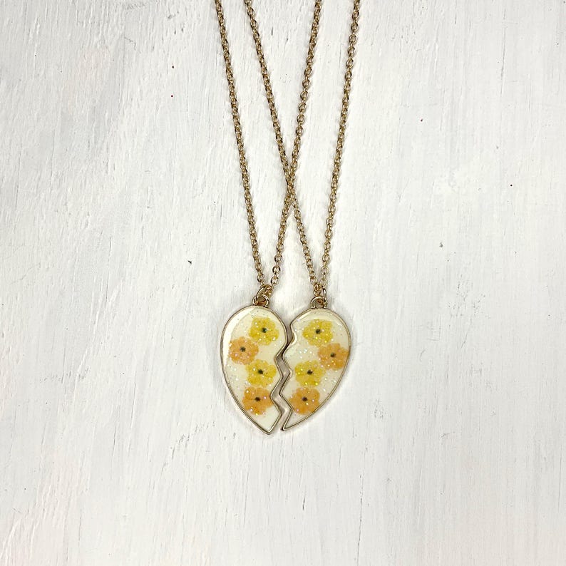 Geëmailleerde ketting met gespleten hart, beste vriend-sieraden Yellow