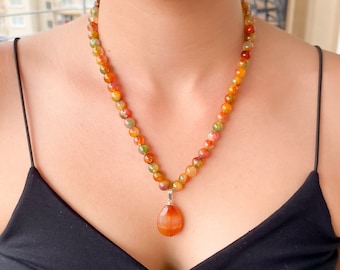 Carnelian Necklace for Women Natural Jewelry Women's Orange Necklaces Orange Jewelry Crystal Jewelry for Women Quartz Necklace Christmas