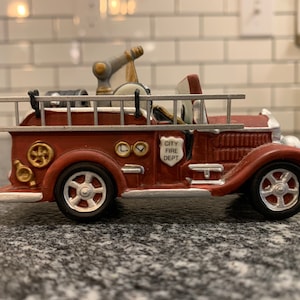 Dept 56: &quot;City Fire Dept.&quot; Fire Truck, Christmas in the City, Department 56, RETIRED DEPT 56