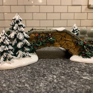 Dept 56: Village Stone Footbridge, Village Accessories, Department 56, RETIRED DEPT 56