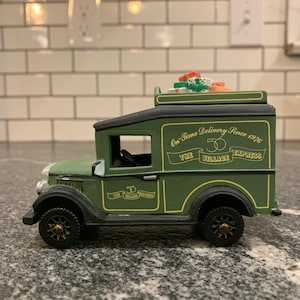 Dept 56: Village Express Van, Department 56, RETIRED DEPT 56