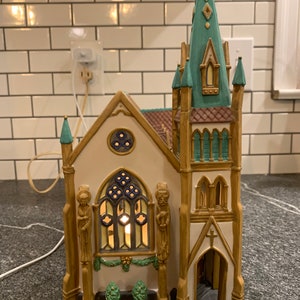 Abteilung 56: Allerheiligen-Eckkirche, Weihnachten in der Stadt, Abteilung 56, PENSIONIERTE ABTEILUNG 56