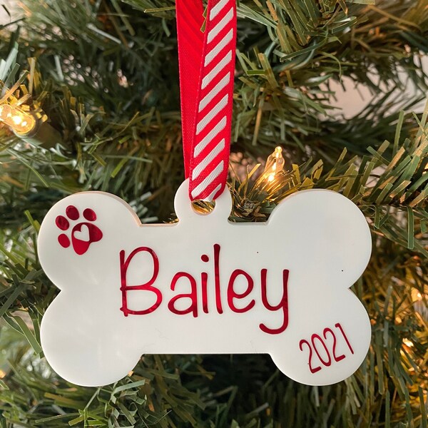 Personalized Dog Bone Christmas Ornament/Pet Christmas Ornament