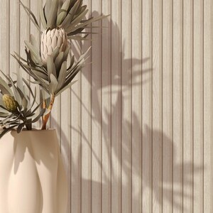 Papel pintado autoadhesivo, aspecto madera beige, paneles de madera escandinavos para paredes y muebles, 6,00 x 0,53 m imagen 5