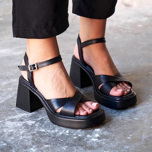 Black Leather Chunky Heel Sandals, Women&#39;s Strappy Block Heels, Comfortable Summer Dress Shoes, Handmade Leather Sandals, Platform Sandals