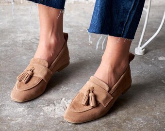 Brown suede tasseled loafer,genuine leather shoes,low heeled loafers,thick heeled loafers,heeled loafer,blue,pink,blue loafers,oxford shoes