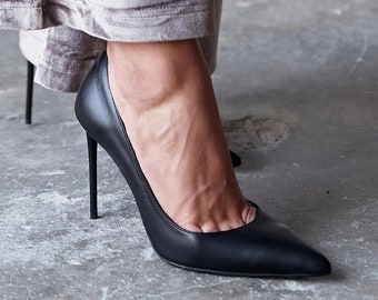 Schwarze Leder Stiletto Pumps,spitze Pumps,Brautschuhe,Brautschuhe,Hochzeitsschuhe,schwarze Wildleder Pumps,Spitze Absätze, dünne Pumps