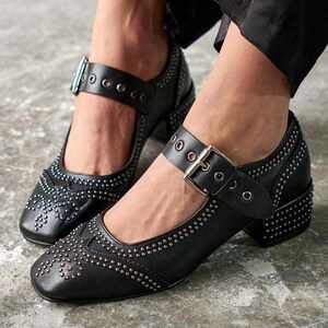 Zwarte leren Mary Jane-hakken, pumps met blokhak voor dames, Mary Jane-sandalen, bruine Mary Jane-schoenen, sandalen met middelhoge hak, Mary Janes met studs