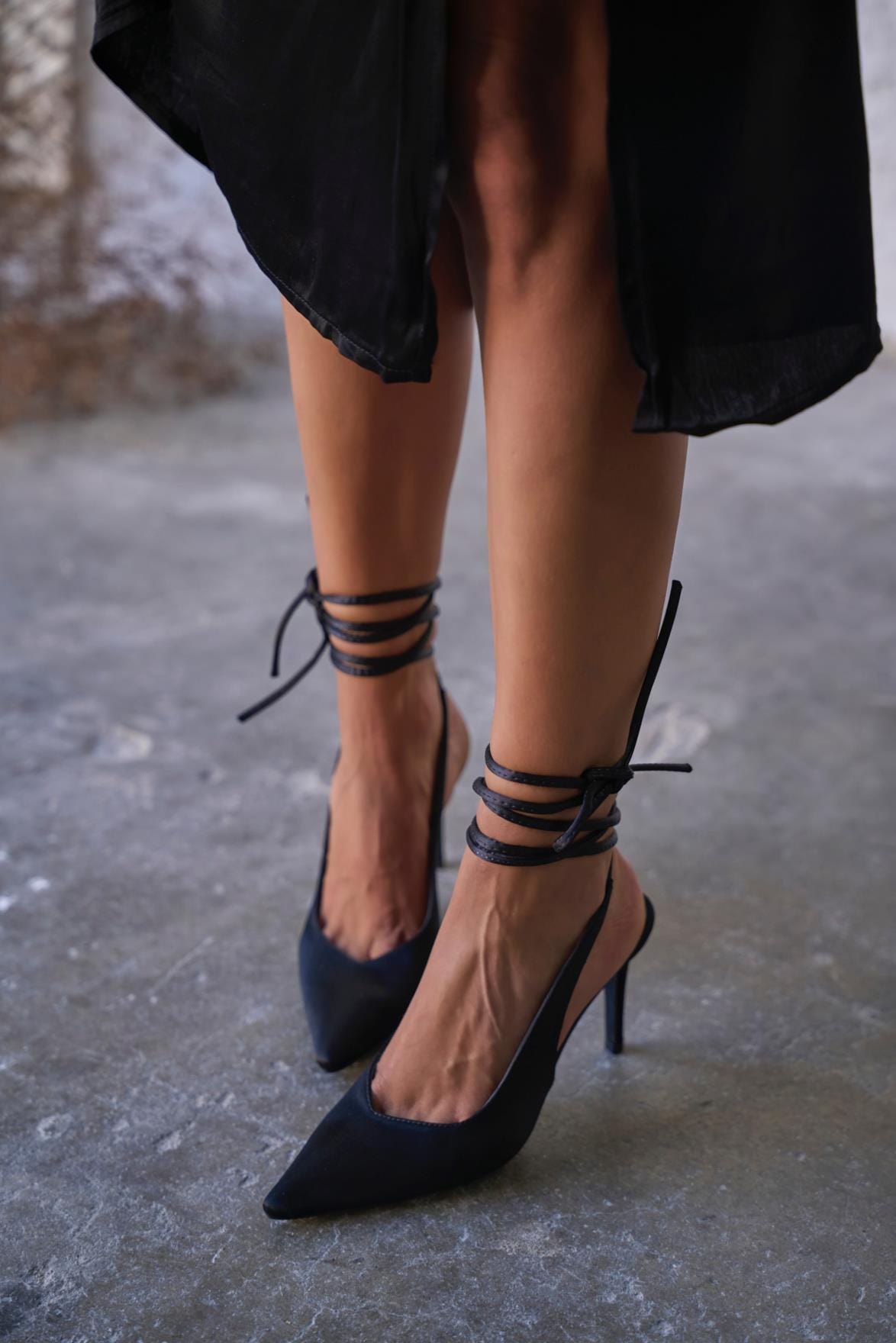 Joie Samt Stiefeletten Rosa Satin Lace Up Heels