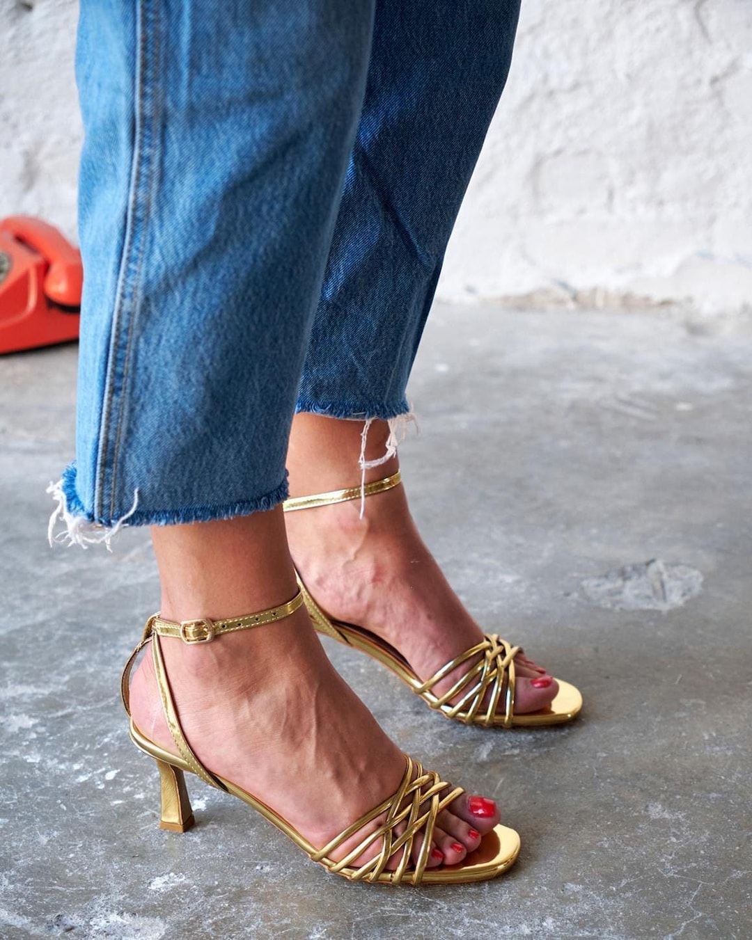 Gloria Sandals Review Sandales Sofia Sezane Shop Raspberry Sandals