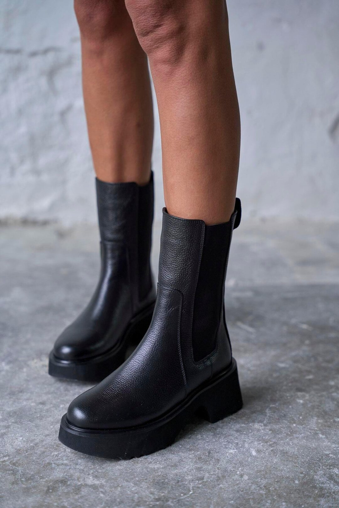 Botines Chelsea de piel negra con plataforma para mujer, tacón