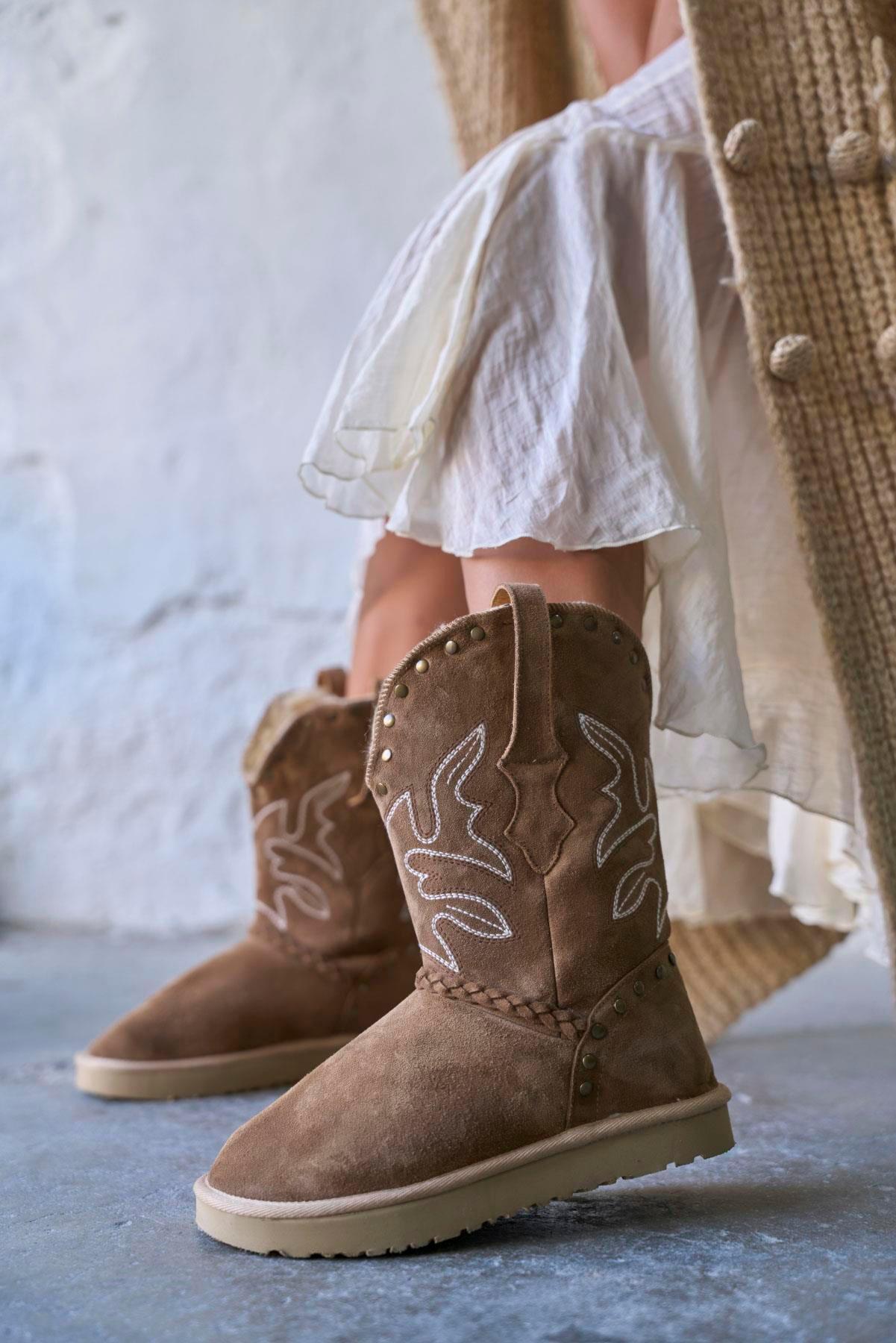 Dark Brown Fur Boots