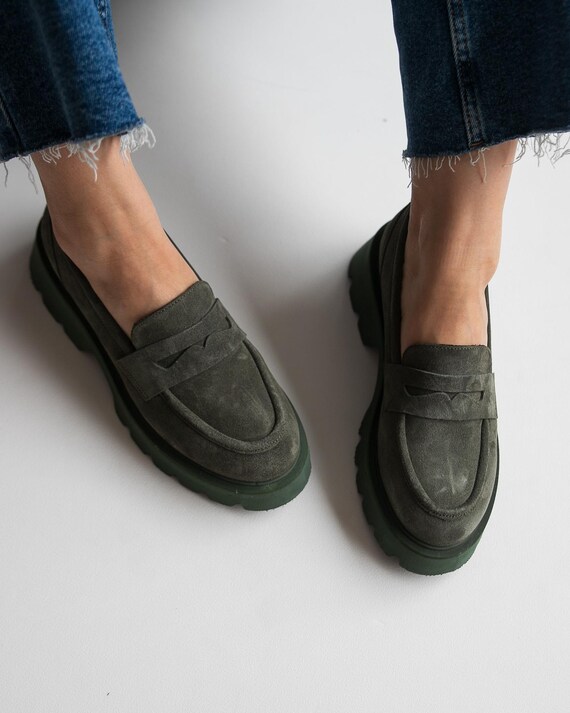 Groene suède loafers, suède loafers, Oxford-loafers, plateau-loafers,  bordeauxblauwe suède loafers, platte loafers, damesschoenen - Etsy Nederland