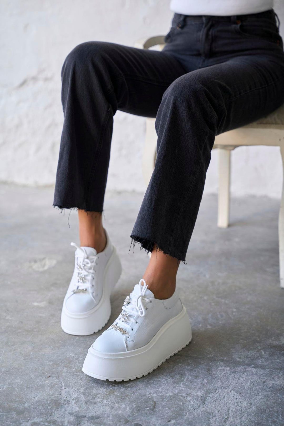 Handgefertigte Weiße Leder Plateau Sneakers, High Sole Mode Schuhe,  Schnürschuhe Chunky Sneakers