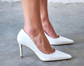 Weiße Leder Stiletto Heels, spitze Zehen Brautschuhe, hochhackige Hochzeitsschuhe