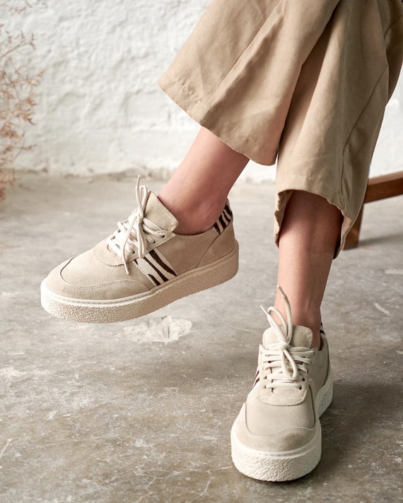 Beige Suede Sneakers,women's Casual Comfortable Shoes Beige Suede Sneakers,women's Casual Comfortable Shoes