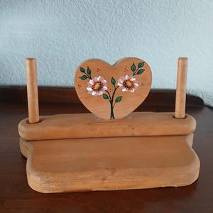 Vintage 1980s to 1990s Handmade, Hand Painted Solid Pine Wood Clamp Style Napkin Holder (2 Piece) with Flowers/Floral, Farmhouse