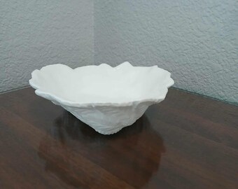 Vintage Indiana Milk Glass Triangle Candy Nut Dish/Bowl with Berries