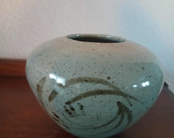 Vintage 1980s Hand Thrown Studio Pottery Vase Asian Style Design ...
