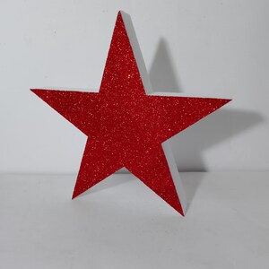 Natale Forma Stella a 5 Punte Glitterata Rosso in Polistirolo Altezza 30 cm Spessore 5 cm. Glitterata Rosso su 1 solo lato Artigianale