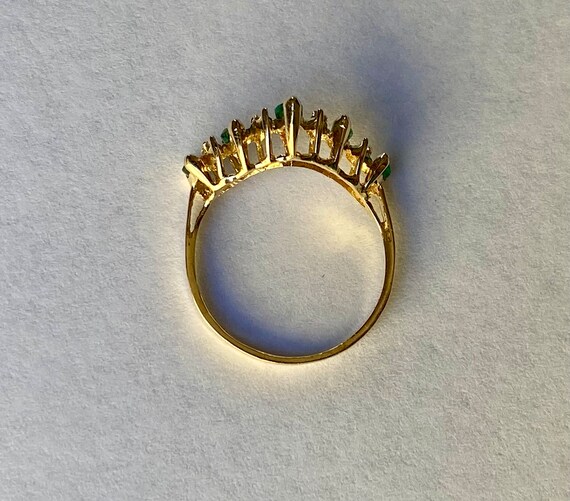 Gold Emerald Diamond Vintage V-shape Ring,solid 1… - image 5