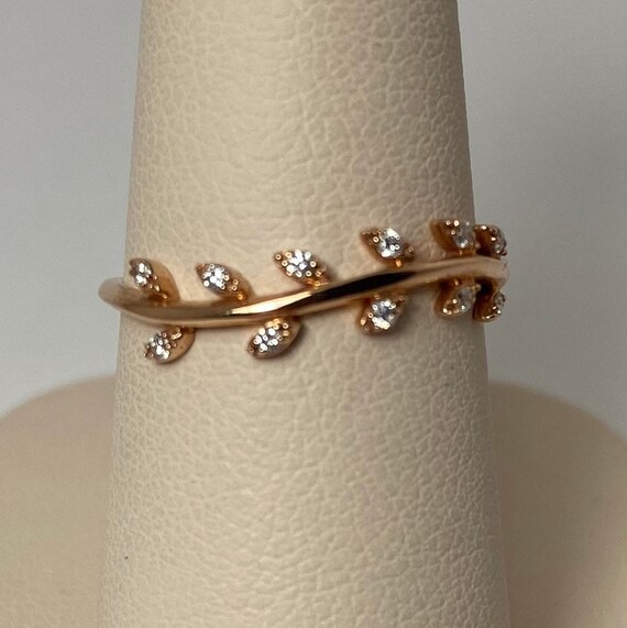 Diamond Trinity Ring Set: 14kt Gold Leaf Bands, S… - image 5