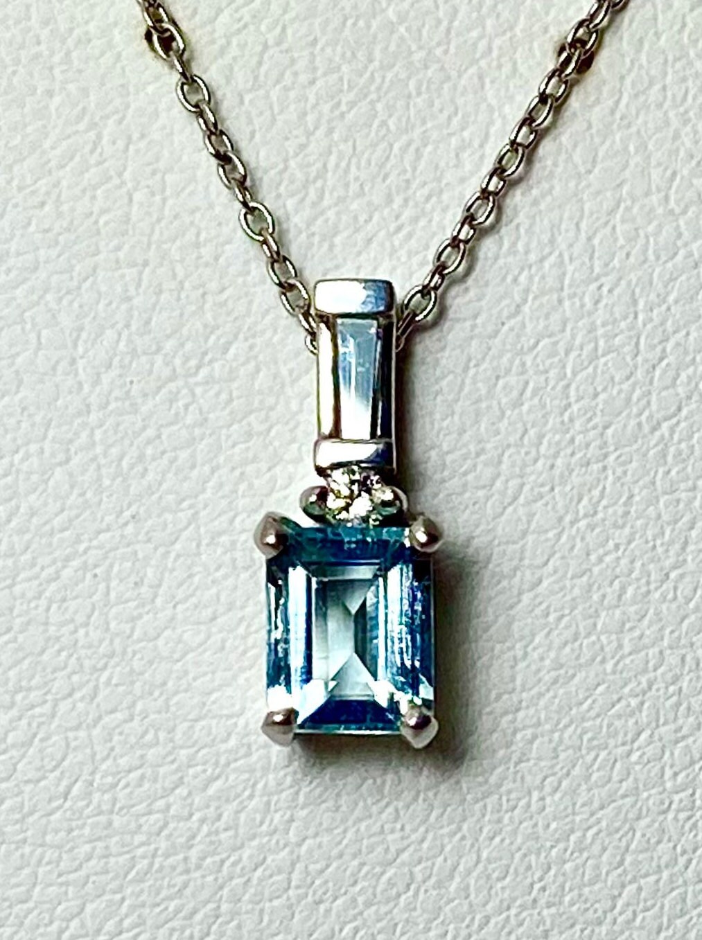 ネックレス・ペンダント wing bling [Limited] 14k Ray Natural Aquamarine Pendant ANGARA 0.8 Ct Natural Aquamarine Pendant Necklace in 14K