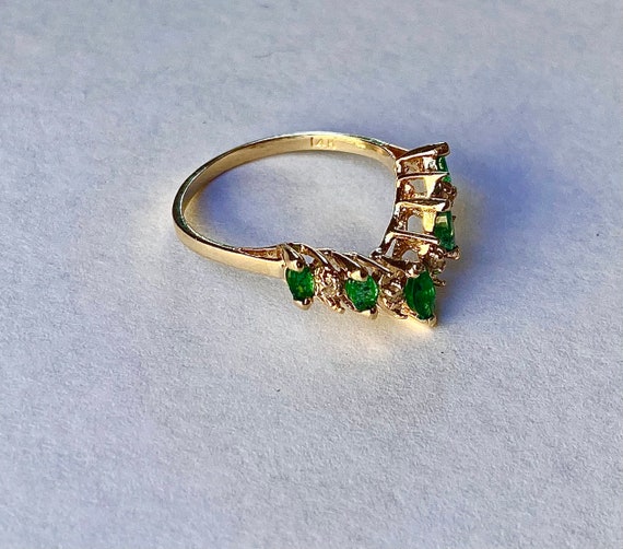 Gold Emerald Diamond Vintage V-shape Ring,solid 1… - image 7