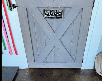 Rustic Farmhouse wood baby/pet gate w/hinges and latch included.
