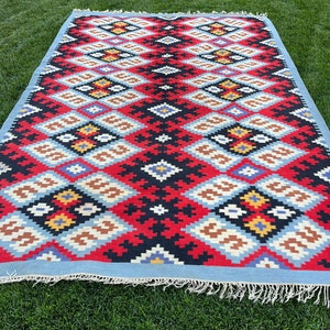 Vintage romanian rug, handmade wool rug, kilim Oltenian art, hand-woven in the 70s, boho floral style, tapis roumain, 290x200cm.