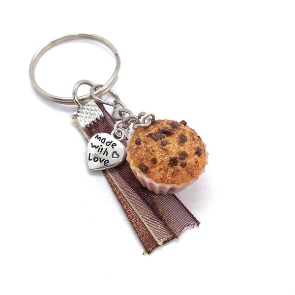 Keychain - Polymer clay chocolate chip muffin / handmade