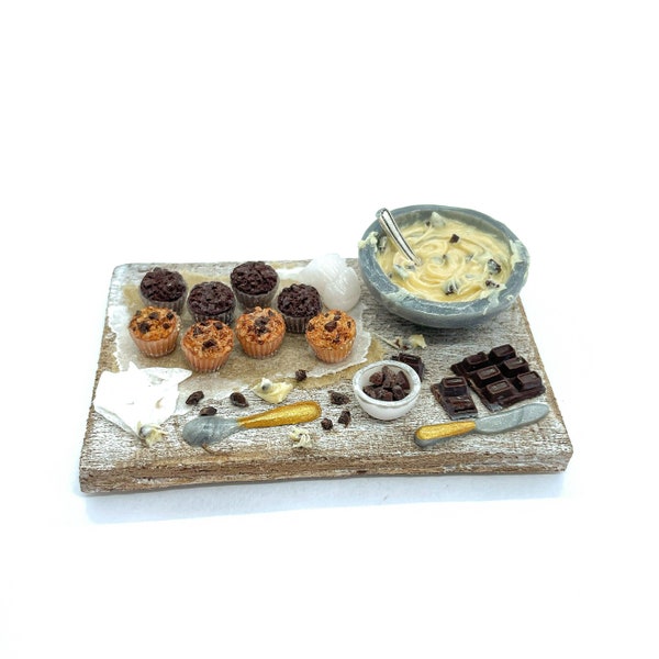 Magnet, Fridge magnet - Miniature muffin preparation scene in polymer clay / handmade