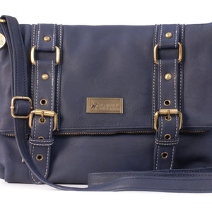 Catwalk Collection Handbags - Women's Leather Twist Lock Top
