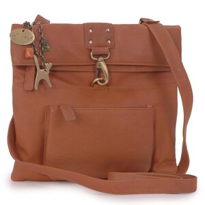 Catwalk Collection Handbags - Ladies Leather Cross Body Bag - Messenger Bag with Adjustable Shoulder Strap - DISPATCH - Tan