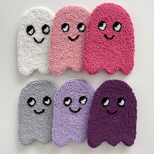 Punch Needle Ghost Coaster, Pastel Halloween Mug Rug, Kawaii Spooky Decor