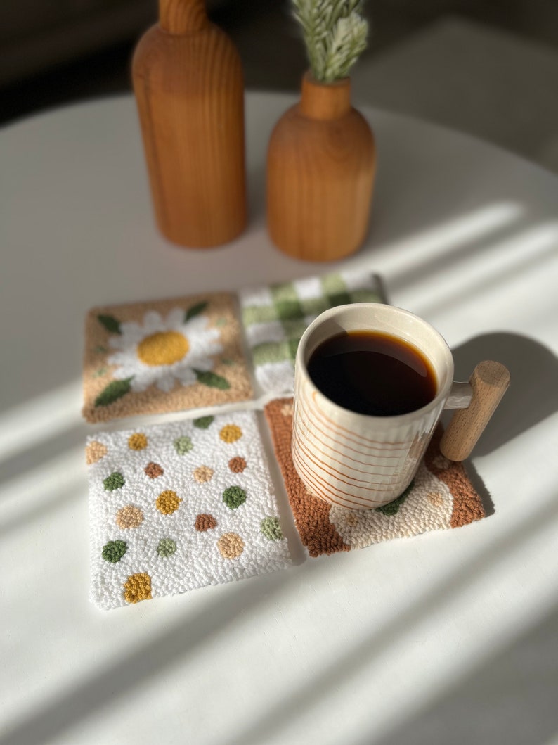 Punch Needle Coaster, Handmade Drink Coaster, Housewarming Gift, Floral Hand Tufted Mug Rug image 9