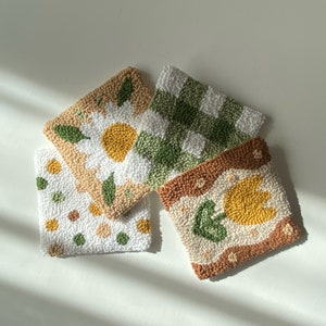 Punch Needle Coaster, Handmade Drink Coaster, Housewarming Gift, Floral Hand Tufted Mug Rug image 2