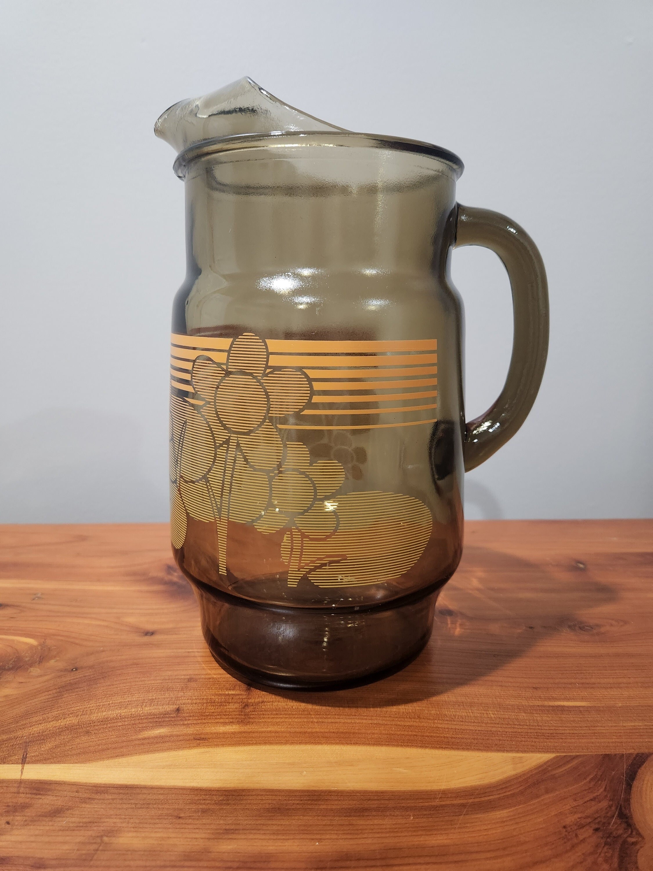 Glass Water Pitcher - Unique Strip On Neck Handle Pattern, – Stone boomer