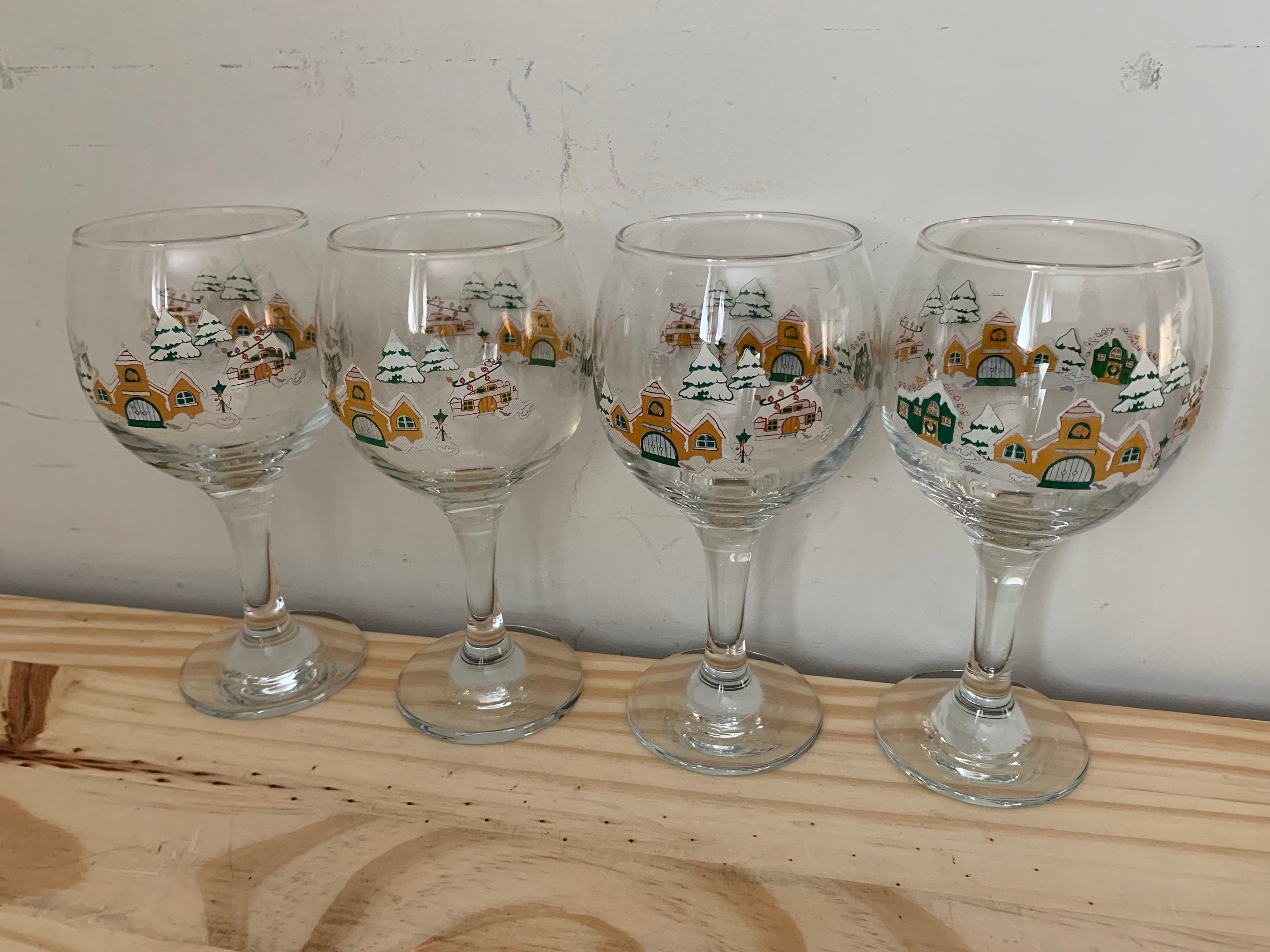 Glass Sets and Stylish Drinking Glasses from Village Creation