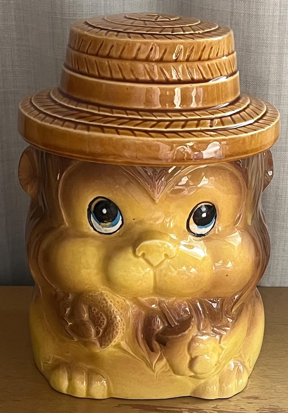 Vintage Ceramic Cookie Jar Kitchy Lion With Straw Hat Made in