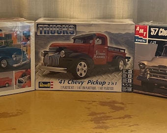 Kits de modelos de caminhões de plástico vintage Skill 2 Idades 10+ escolha entre Ford ou 2 modelos de Chevy NIB NRFP selados de fábrica