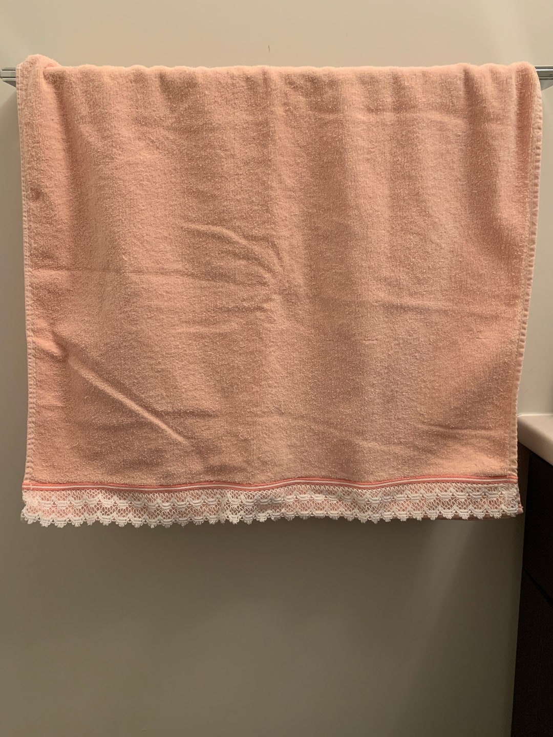 Vintage Cannon Peach Bath Towel With Lace Trim Made in the USA 100