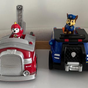 Paw Patrol Marshall&#39;sRide &#39;N&#39; Rettungsfahrzeug oder Chase auf einem Roll Polizei Cruiser Fahrzeug mit Pup Nickelodeon