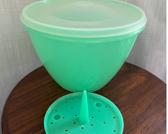 Vintage Jadeite Green Tupperware Crisp-it Bowl, 679 Frosted Domed Lid 680 and Lettuce Spike Drainer 681 Fridge Storage